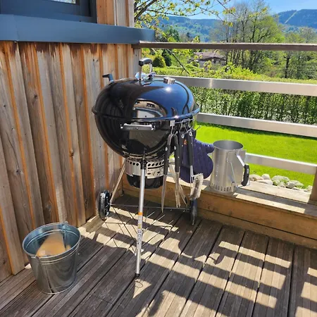 La Chaume Des Xettes / 10-14 Pers - Vue Hébergement de vacances Gérardmer